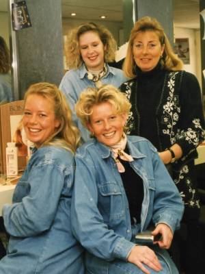 Ada's Haarmode onze geschiedenis 1993