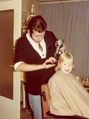 Ada's Haarmode onze geschiedenis 1973