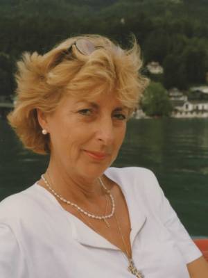 Ada's Haarmode onze geschiedenis 2003